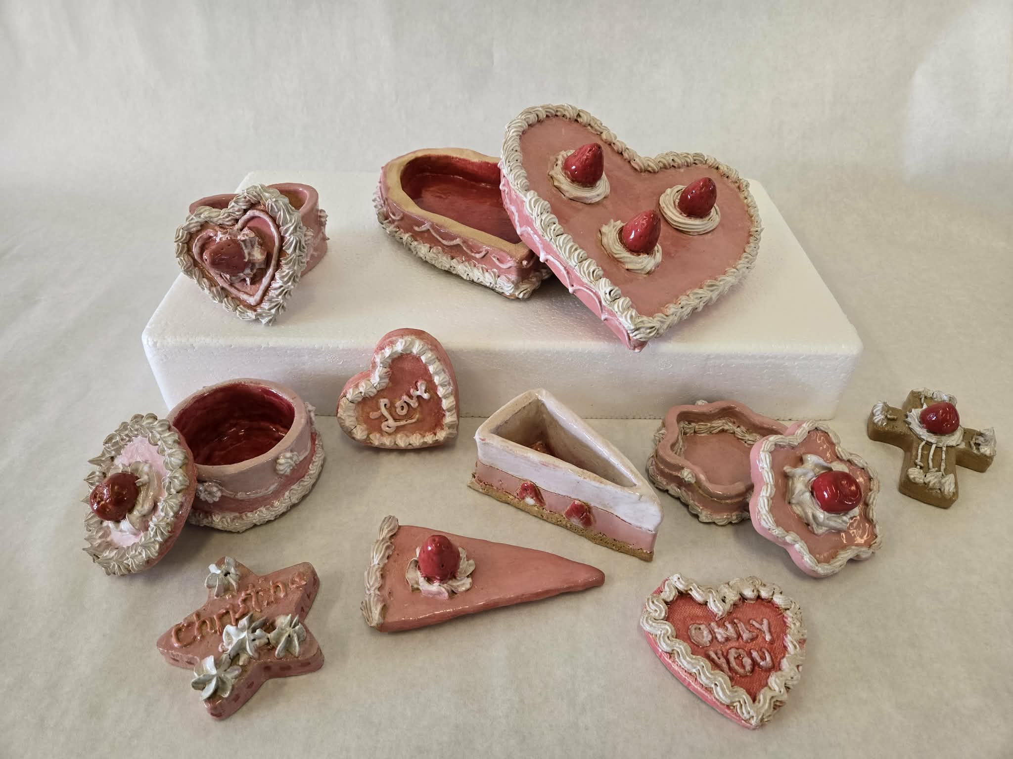 Ceramics for CANDYCHRIST